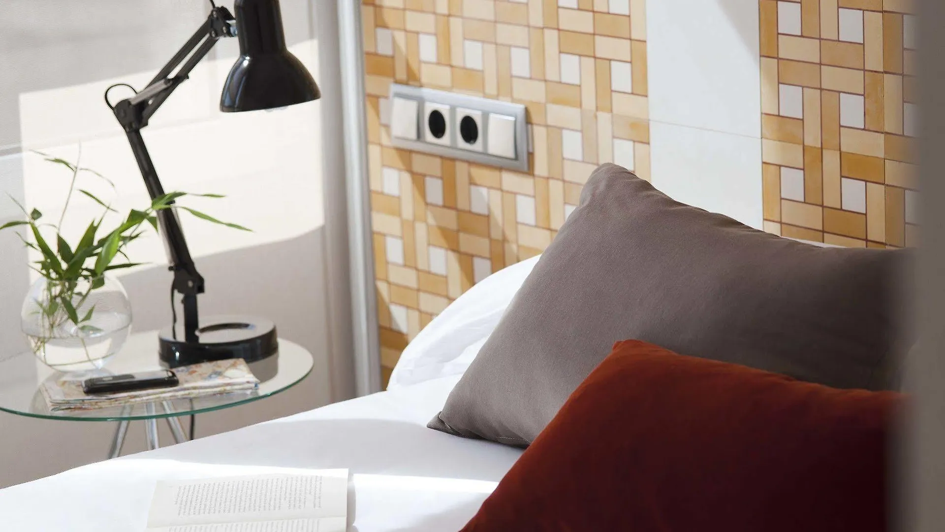 Eric Voekel Boutique Apartments - Gran Via Suites Barcelona