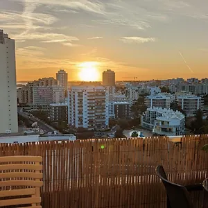  Apartamento Com Vista Espetacular, Ao Lado Da Portugal
