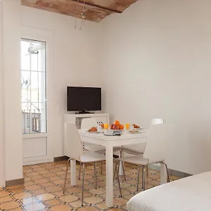 Апартаменты Barnapartments Basic Gracia, Барселона